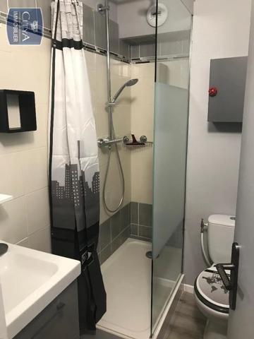 Appartement à louer 1 pièce 29.7m² Arras (62000)