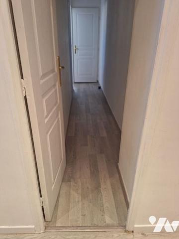 Joli petit appartement (entièrement meublé) T2 de 45,75m2 habitables (rue Fesch) à AJACCIO, en Corse