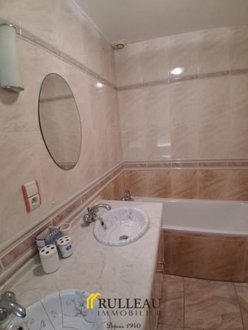 MAISON FAMILIALE DE CARACTERE DE 153 M2 HABITABLES - TERRAIN DE 1223 M2 - PROCHE CENTRE SAINT LOUIS DE MONTFER Détails des diagnostics énergétiques