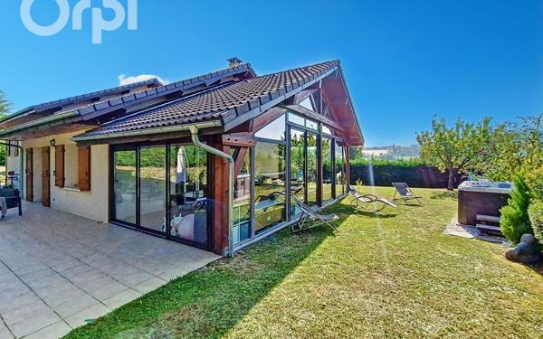 Maison à vendre    5 pièces • 157 m2 Monnetier-Mornex