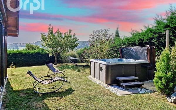 Maison à vendre    5 pièces • 157 m2 Monnetier-Mornex