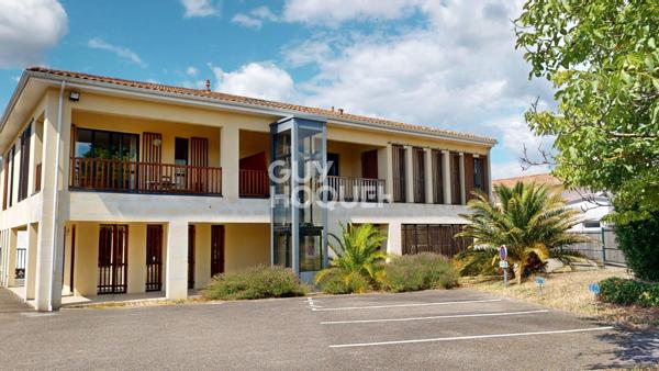 Appartement récent T4 centre ville, au calme