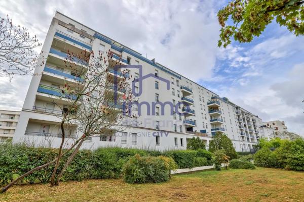 Parking / Box à vendre à Villeurbanne (69100)