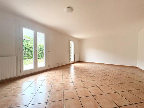 MAISON DE 4 PIECES A VENDRE A PLAISIR  77 m2