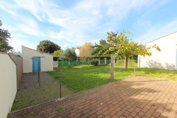 Vente Maison68 m² - 4 Pièces - L AIGUILLON LA PRESQU ILE (85460)