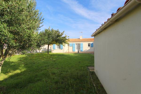 Vente Maison68 m² - 4 Pièces - L AIGUILLON LA PRESQU ILE (85460)