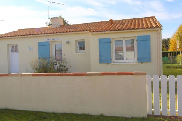 Vente Maison68 m² - 4 Pièces - L AIGUILLON LA PRESQU ILE (85460)