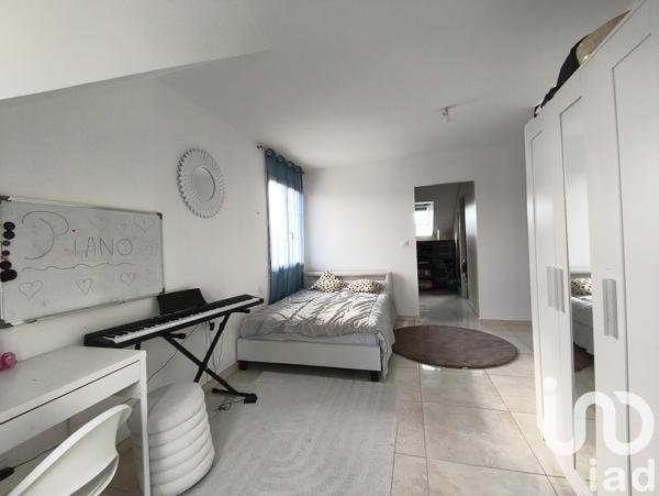 Maison à vendre 7 pièces 195 m² Vennecy