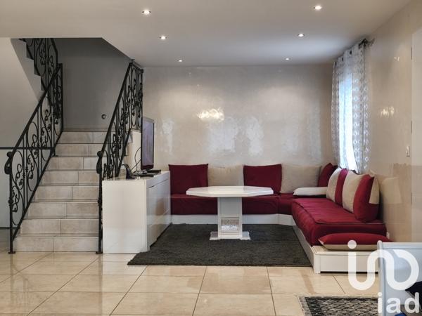 Maison à vendre 7 pièces 195 m² Vennecy