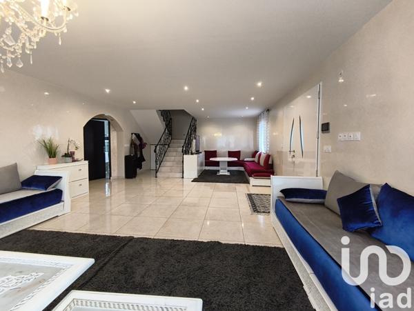 Maison à vendre 7 pièces 195 m² Vennecy