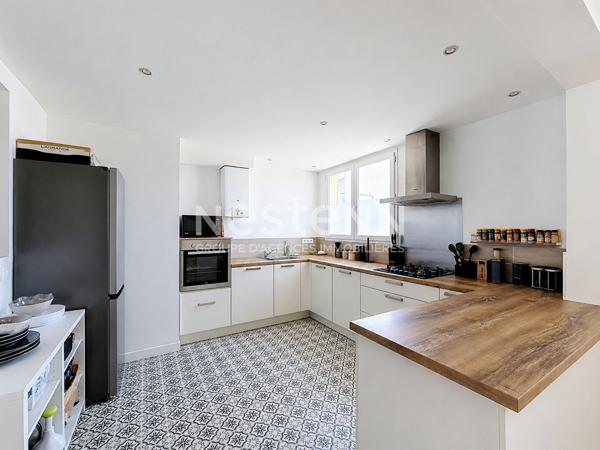 A LOUER Appartement T3 non meublé Secteur Capucins - 69.66 m2