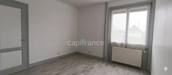 Maison à vendre 10 pièces (89)