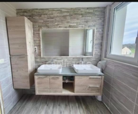 Maison à vendre 10 pièces (89)