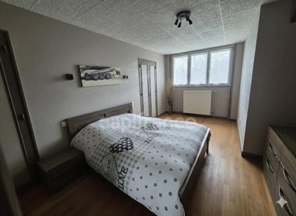 Maison à vendre 10 pièces (89)