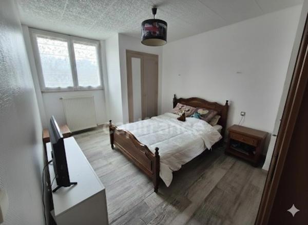 Maison à vendre 10 pièces (89)