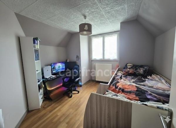 Maison à vendre 10 pièces (89)