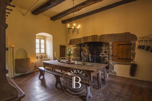 Rodez, Château 2 Chambres -  160 m² à vendre