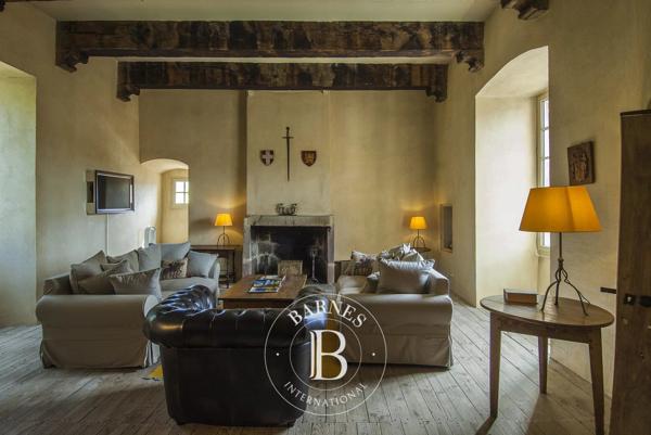 Rodez, Château 2 Chambres -  160 m² à vendre