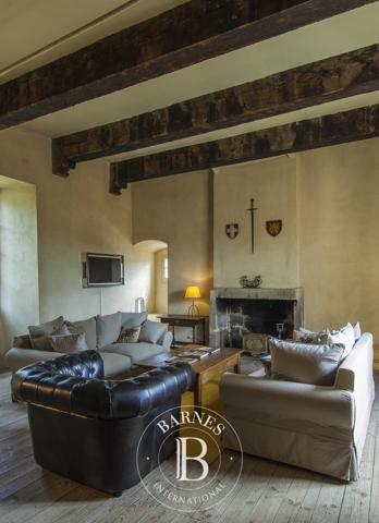 Rodez, Château 2 Chambres -  160 m² à vendre