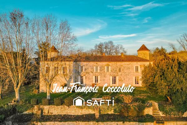 Magnifique château au coeur de 16Ha de terres