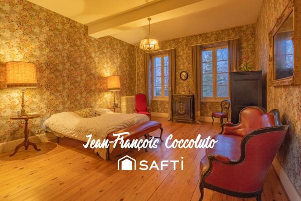 Magnifique château au coeur de 16Ha de terres