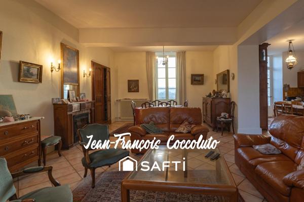 Magnifique château au coeur de 16Ha de terres