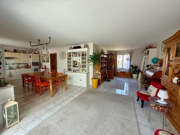 Maison CARRIERES SUR SEINE. 770 000 € - Référence  979