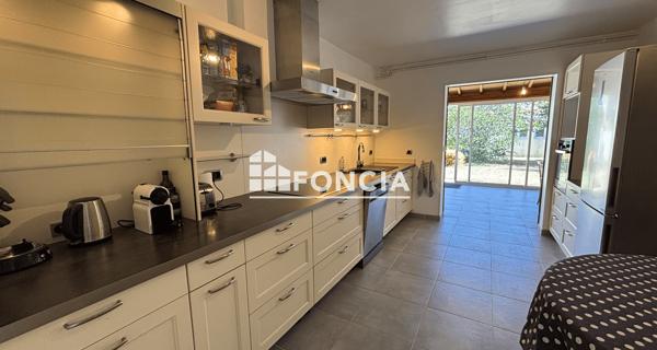 À vendre Maison 4 pièces 158 m² - Niort 79000
