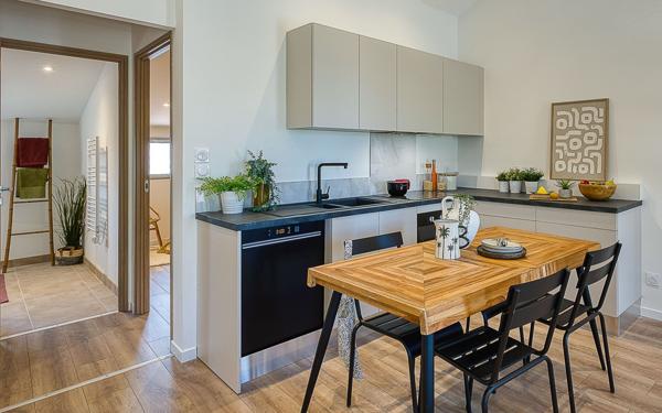 Appartement à vendre    2 pièces • 41 m2 Blagnac