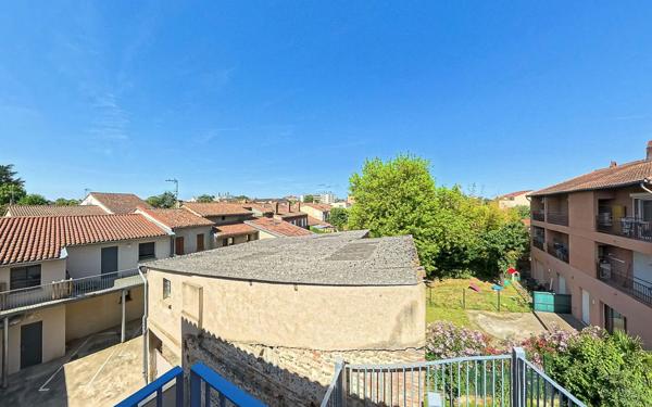 Appartement à vendre    2 pièces • 41 m2 Blagnac
