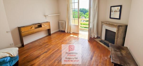 Maison bourgeoise 7 pièce(s) 220 m2