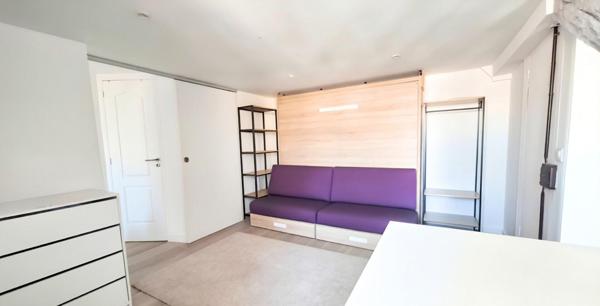 Grand studio Marais 27 m2 Paris 4e