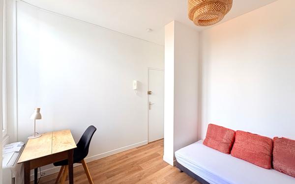 Appartement à vendre    1 pièce •  La Rochelle