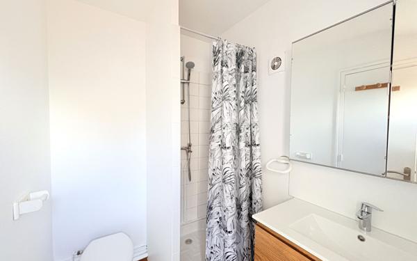 Appartement à vendre    1 pièce •  La Rochelle