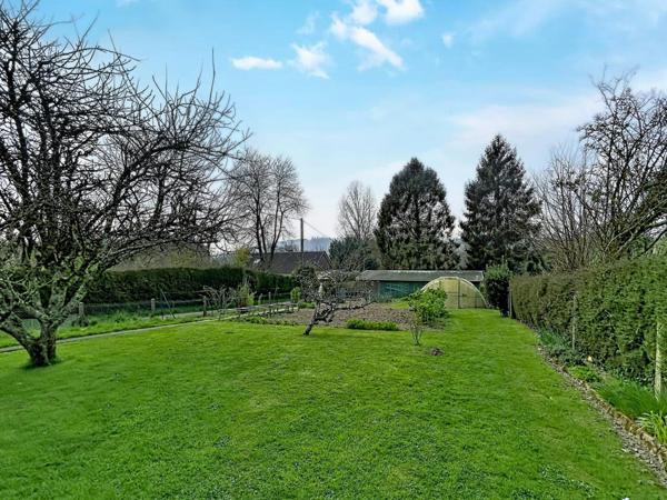 Maison parfaitement entretenue – environnement calme