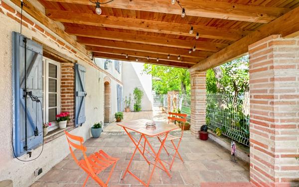 Maison à vendre    6 pièces •  Técou