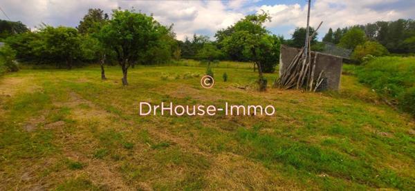 Terrain à vendre de 1 060 m²