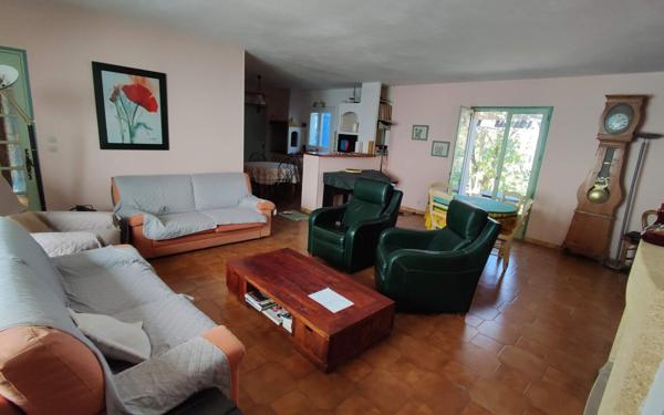 Maison à vendre    4 pièces •  Cuxac-d'Aude