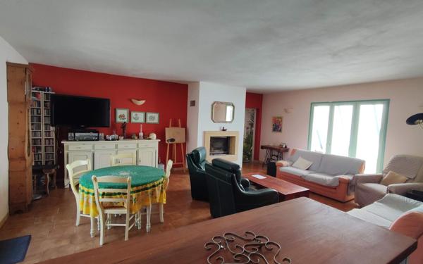Maison à vendre    4 pièces •  Cuxac-d'Aude