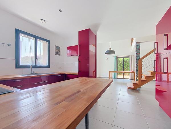 A VENDRE - MONTGISCARD - Maison d'architecte T6 150m² avec garage proche centre