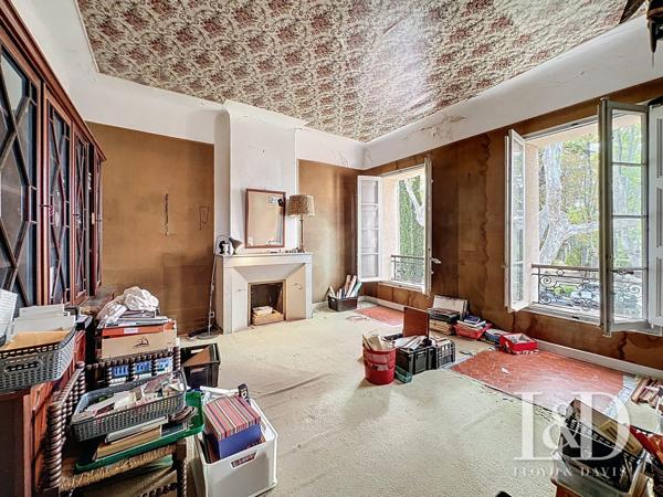 AIX-EN-PROVENCE - Propriété rare avec parc arboré et fort potentiel