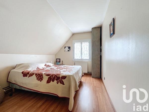 Maison à vendre 6 pièces 118 m² Bézu-Saint-Éloi