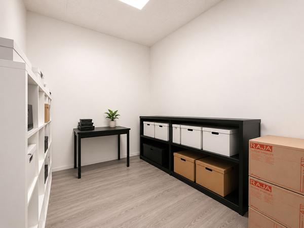 Exclusivité Nestenn. Toulouse. Fondeyre. Bureaux à vendre de 117m² au rez-de-chaussée avec deux places de parking.