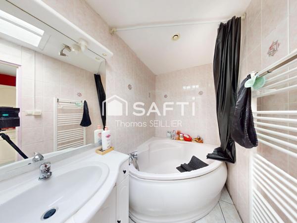 Maison familiale avec grand jardin exposé sud-ouest à Wattrelos