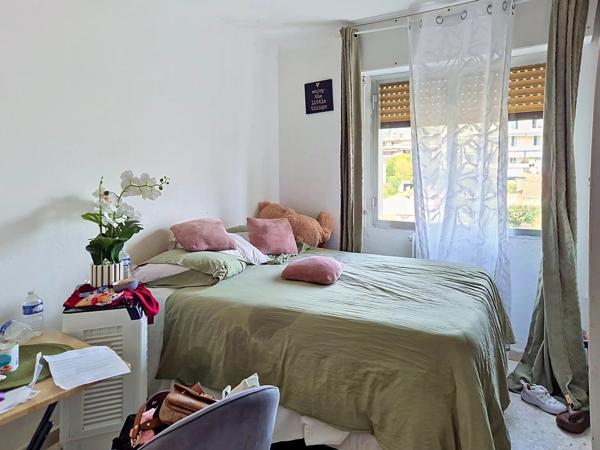 Vente                                                      Appartement
                        
                     3 pièces                      85 m2                     à Le Cannet