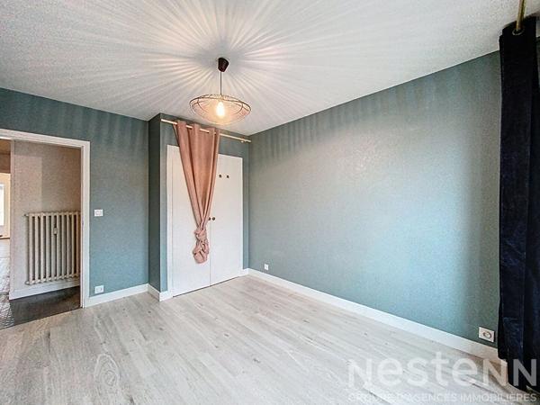 Appartement spacieux de 5 pièces à Lorient - Ville en Bois