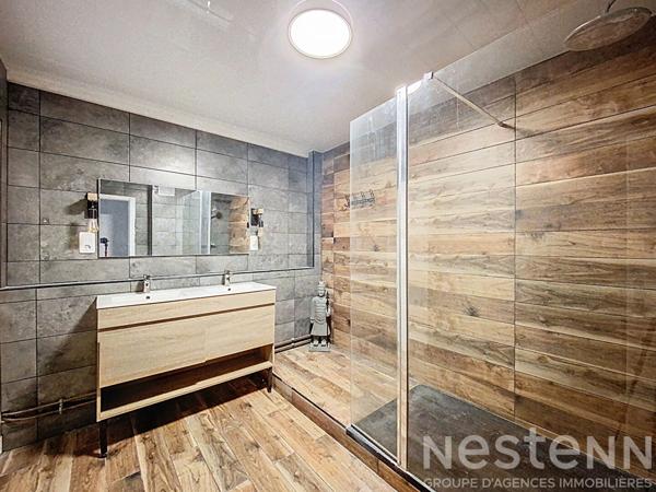 Appartement spacieux de 5 pièces à Lorient - Ville en Bois