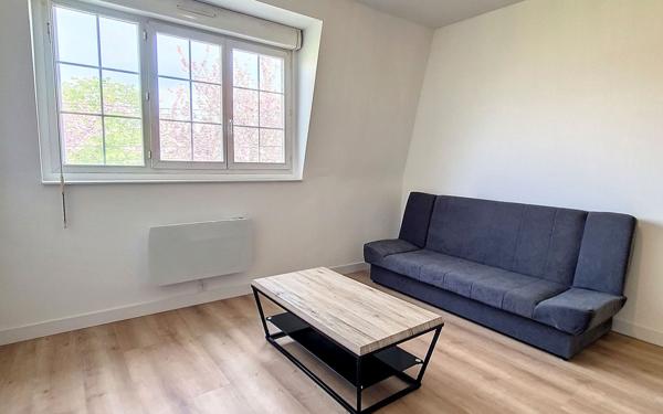 Appartement à louer    1 pièce •  Abbeville