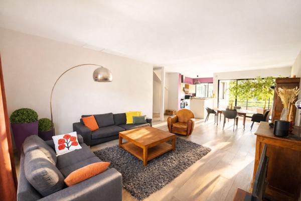 Appartement VISELETS/BOIS 5 pièce(s) 130 m2