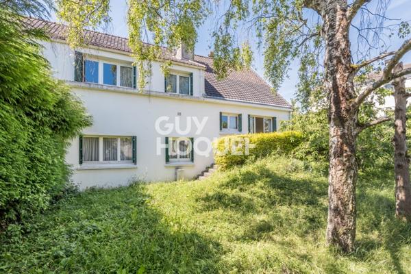 MAISON À VENDRE DE 8 PIÈCES DE 120,00 M²